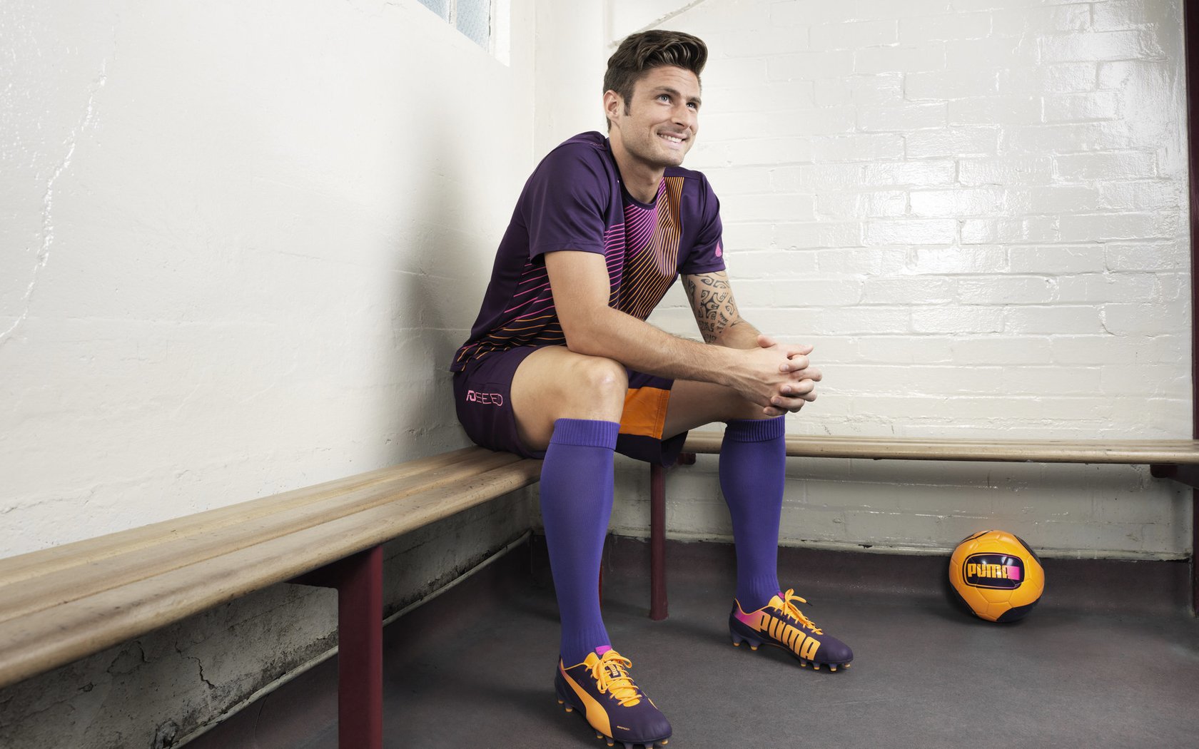 《多国战队的文化碰撞：跨文化交流的火花》