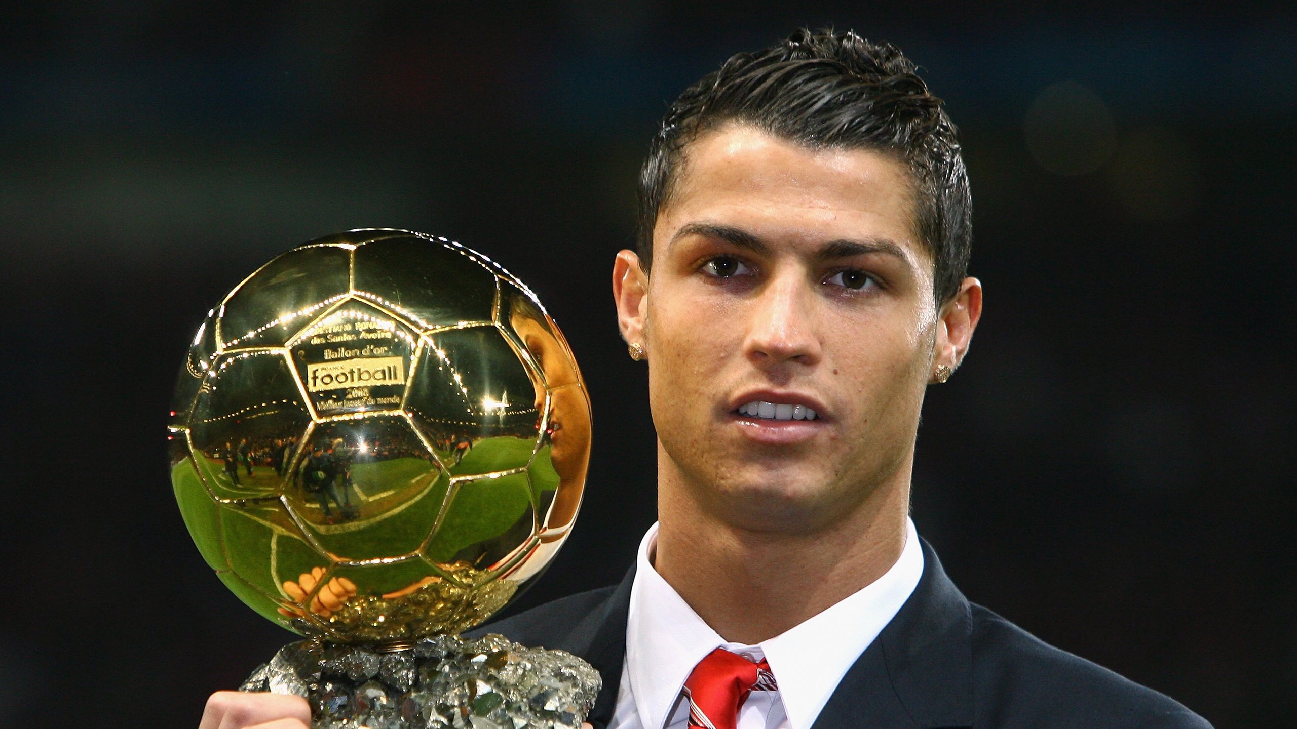 曼联引援完毕，锋线实力大幅提升，曼联队最新引援消息